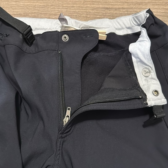The North Face snow pants women size 10 black Pants cold weather adjustable - Picture 11 of 16